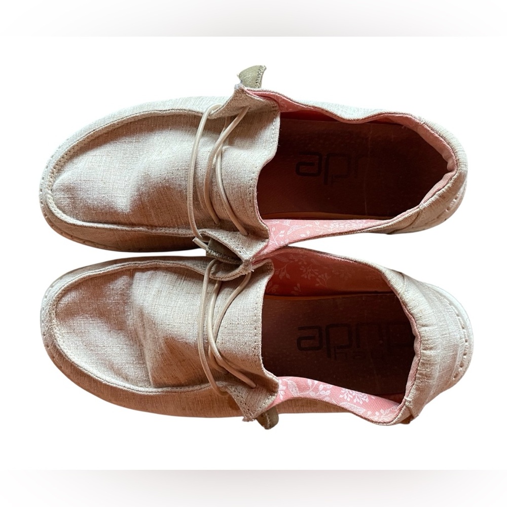 Hey Dude Wendy Beige Casual Shoes